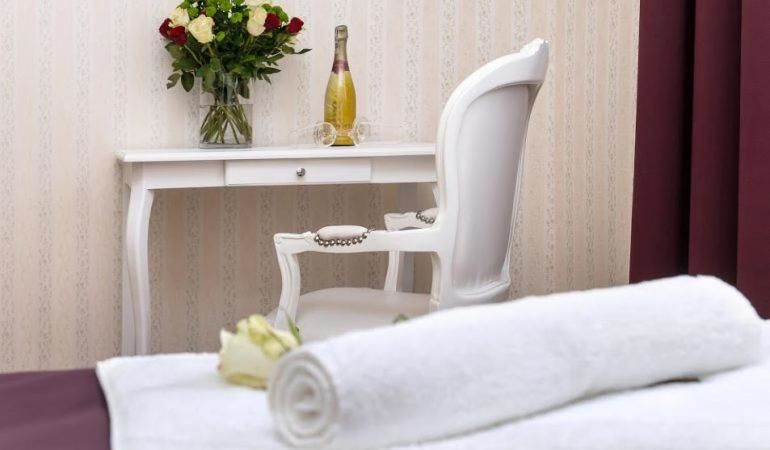 Курортные отели Hotel Court Park Ныса-6